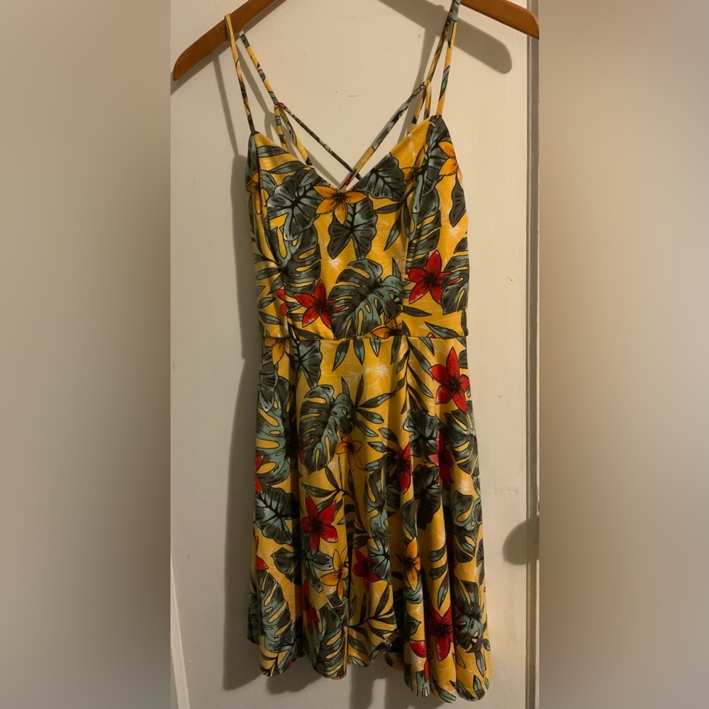 Cute spaghetti strap short dress